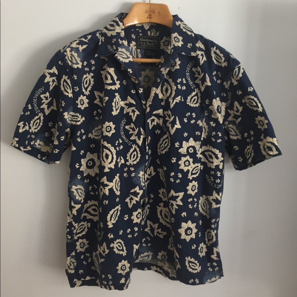 Abercrombie & Fitch button down graphic shirt